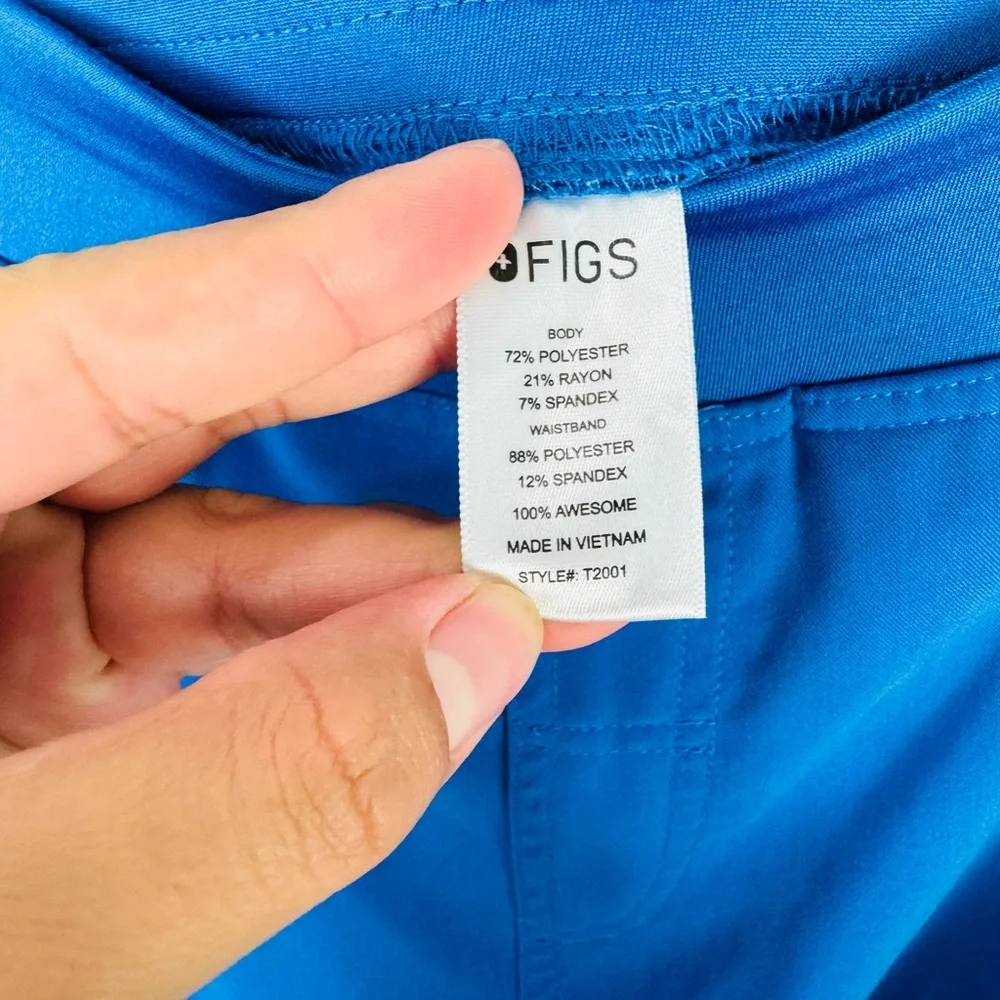 Figs Men’s Axim Royal Blue Cargo Scrub Pants